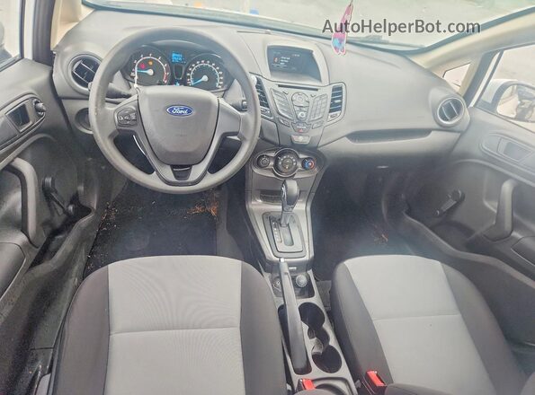 3FADP4AJ8KM123160 2019 FORD FIESTA White Вид панелі приладів