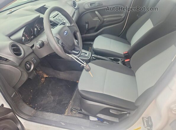 3FADP4AJ8KM123160 2019 FORD FIESTA White Вид салону спереду