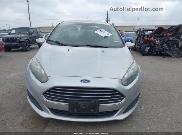 3FADP4BJ5KM143820 2019 FORD FIESTA Silver Widok zestawu wskaźników