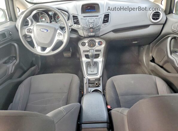 3FADP4BJ6KM134768 2019 FORD FIESTA Black Dashboard view