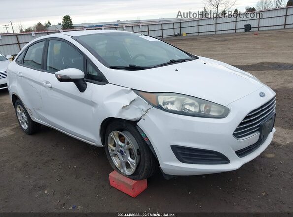 3FADP4BJ8GM141826 2016 FORD FIESTA Белый Передняя правая четверть