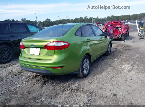 3FADP4BJ8JM143423 2018 FORD FIESTA Зеленый Задняя правая четверть