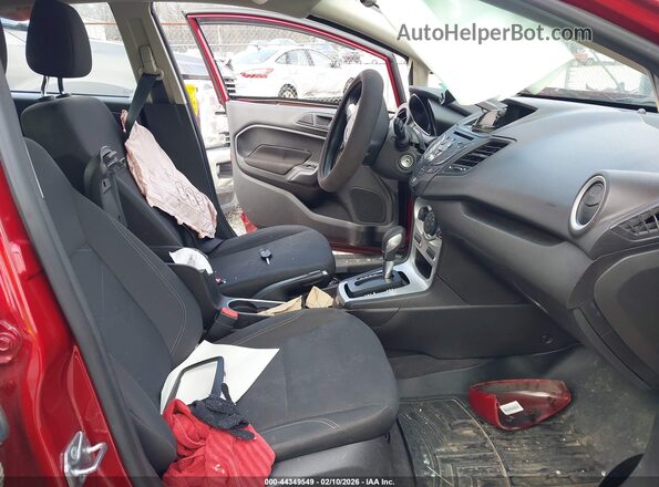 3FADP4EJ2HM149661 2017 FORD FIESTA Красный Вид салона спереди