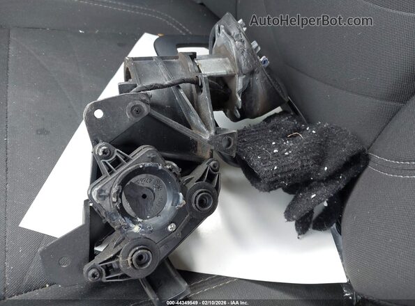 3FADP4EJ2HM149661 2017 FORD FIESTA Красный Вид щитка приборов
