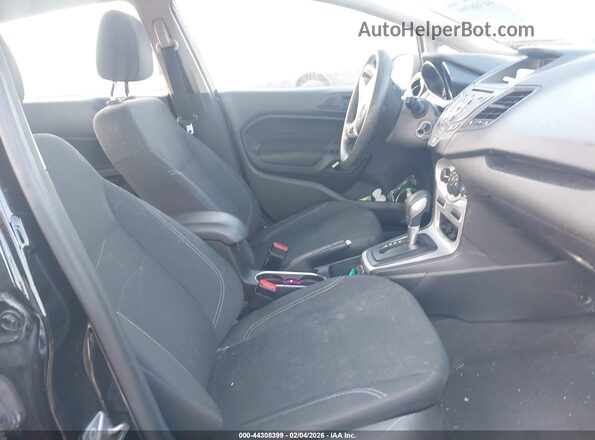 3FADP4EJ8JM112555 2018 FORD FIESTA Черный Вид салона спереди