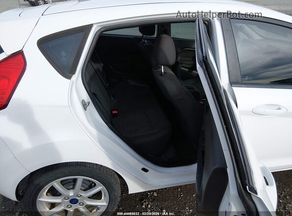 3FADP4EJ9KM124151 2019 FORD FIESTA White Vista de la etiqueta del VIN