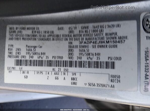 3FADP4EJ9KM150457 2019 FORD FIESTA Silver Widok komory silnika