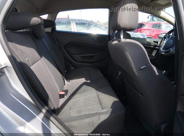 3FADP4EJ9KM150457 2019 FORD FIESTA Silver Widok naklejki z numerem VIN