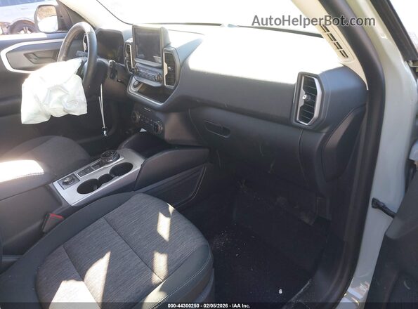 3FMCR9B63RRE02466 2024 FORD BRONCO SPORT Синий Вид салона спереди