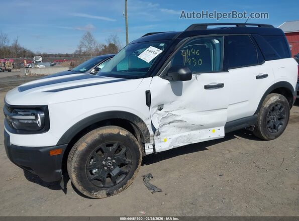 3FMCR9BN2SRE37562 2025 FORD BRONCO SPORT Белый Вид спереди