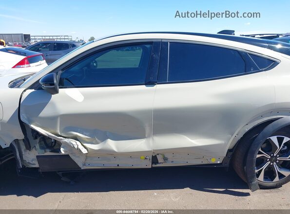 3FMTK1R41SMA46046 2025 FORD MUSTANG MACH-E Beige 