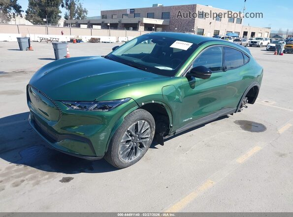 3FMTK1S58SMA30431 2025 FORD MUSTANG MACH-E Зеленый Передняя левая четверть