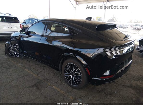 3FMTK3R74RMA35705 2024 FORD MUSTANG MACH-E PREMI Черный Задняя левая четверть
