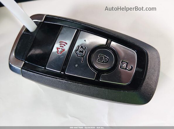 3FMTK3R74RMA35705 2024 FORD MUSTANG MACH-E PREMI Черный Вид панели приборов