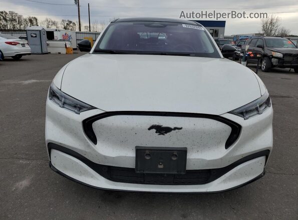 3FMTK3SU2MMA56061 2021 FORD MUSTANG MACH-E PREMI Белый Вид спереди
