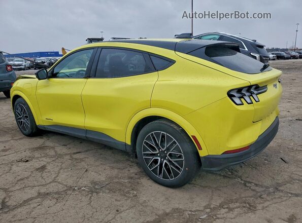 3FMTK3SUXSMA11575 2025 FORD MUSTANG MACH-E PREMI Желтый Задняя левая четверть