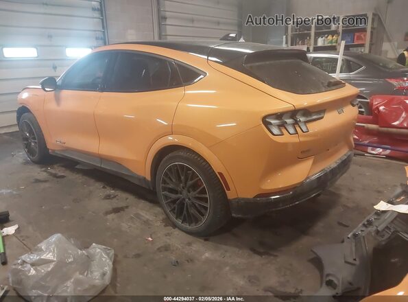3FMTK4SX3NMA14015 2022 FORD MUSTANG MACH-E Оранжевый Задняя левая четверть