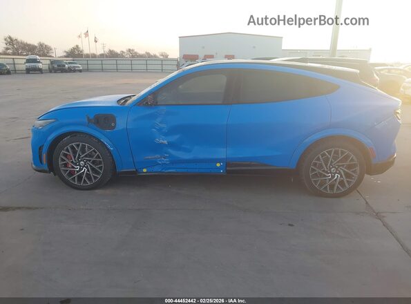 3FMTK4SX7NMA11778 2022 FORD MUSTANG MACH-E Синий Панорамный вид салона 360°