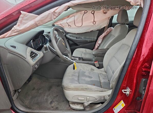 3G1BE6SM2JS653509 2018 CHEVROLET CRUZE Red Widok wnętrza z przodu