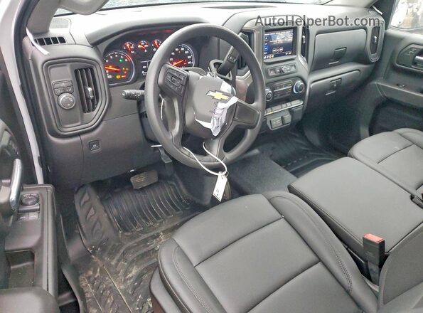 3GCNAAEK0TG163766 2026 CHEVROLET SILVERADO Белый Вид панели приборов