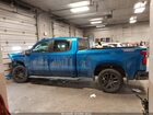 2022 Chevrolet Silverado 1500 4wd  Standard Bed Custom Trail Boss Синий vin: 3GCPDCED0NG586203