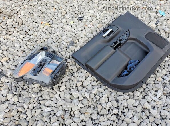 3GCUDCEDXRG306621 2024 CHEVROLET SILVERADO Серебряный Вид подкапотного пространства