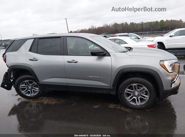3GKALMEG8TL308134 2026 GMC TERRAIN Gray Vista interior trasera