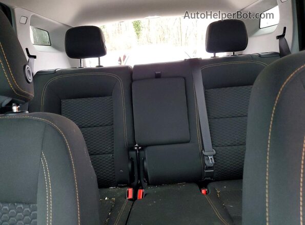 3GKALMEV4KL104959 2019 GMC TERRAIN White უკანა სავარძლების ხედი