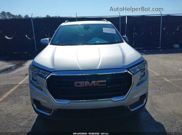 3GKALMEV5NL165337 2022 GMC TERRAIN Серебряный Вид щитка приборов