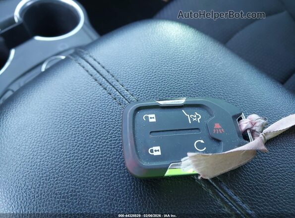 3GKALMEV5NL165337 2022 GMC TERRAIN Серебряный Вид панели приборов