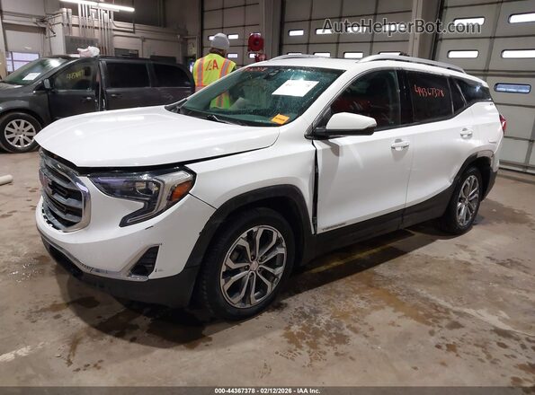 3GKALPEV8JL243055 2018 GMC TERRAIN Белый Передняя левая четверть