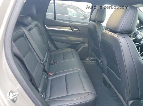 3GKALUEG6TL219601 2026 GMC TERRAIN Tan Սալոնի հետևի տեսք