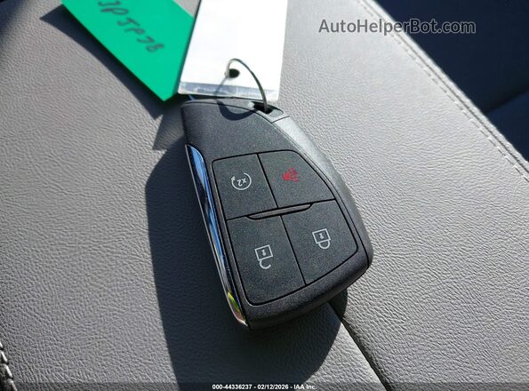 3GKALUEG7TL327306 2026 GMC TERRAIN Серый Вид панели приборов