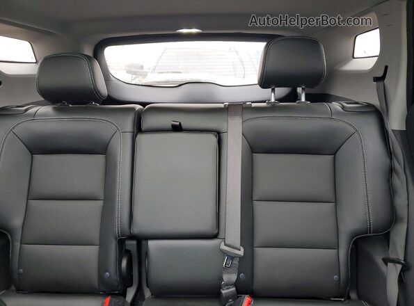 3GKALVEG3RL299406 2024 GMC TERRAIN Silver Widok tylnych siedzeń