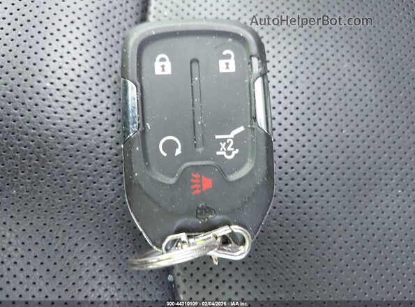 3GKALXEX5JL249008 2018 GMC TERRAIN Белый Вид панели приборов