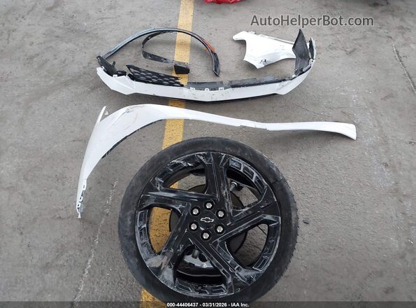 3GN7DSRP9SS221713 2025 CHEVROLET EQUINOX Белый Вид щитка приборов
