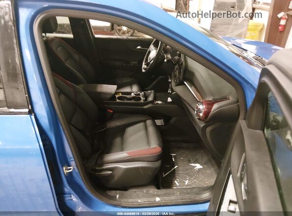 3GNAXTEG7SL312398 2025 CHEVROLET EQUINOX Синий Вид салона спереди