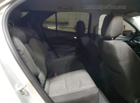 3GNAXTEX5JS504813 2018 CHEVROLET EQUINOX Silver უკანა სალონის ხედი