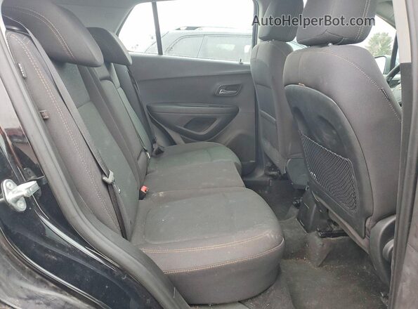 3GNCJKSB0HL285115 2017 CHEVROLET TRAX Black Widok wnętrza z tyłu