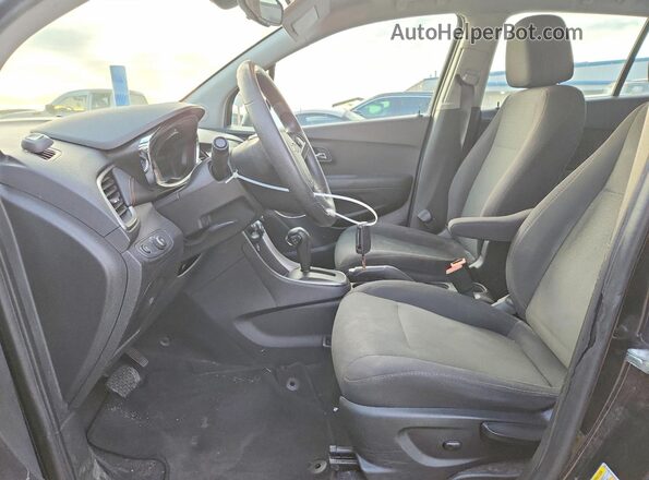 3GNCJKSB4HL160344 2017 CHEVROLET TRAX Черный Вид салона спереди