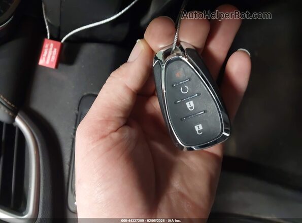 3GNCJLSB7LL301275 2020 CHEVROLET TRAX Серый Вид панели приборов