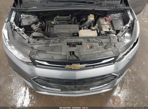 3GNCJLSB7LL301275 2020 CHEVROLET TRAX Серый Вид сзади