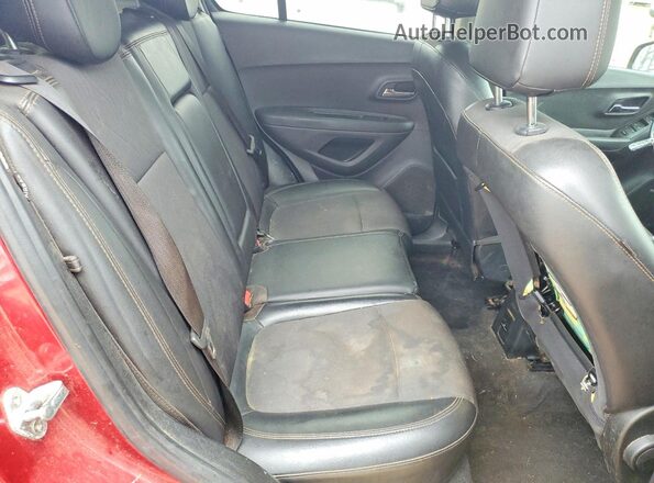 3GNCJLSB8KL158612 2019 CHEVROLET TRAX Red უკანა სალონის ხედი
