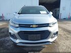 2020 Chevrolet Trax Awd Premier Серебряный vin: 3GNCJRSB5LL312018
