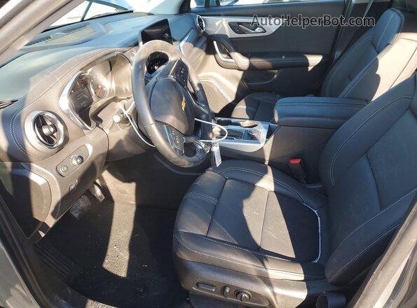 3GNKBJRS0SS180791 2025 CHEVROLET BLAZER Gray Widok wnętrza z przodu