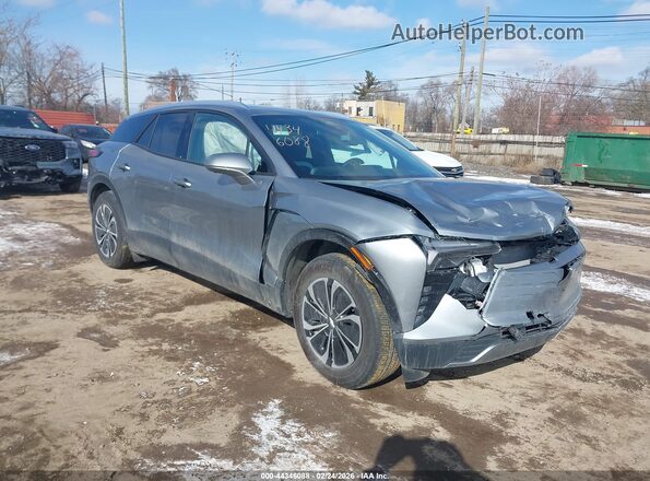 3GNKDBRM5SS257401 2025 CHEVROLET OTHER Silver Առջևի աջ