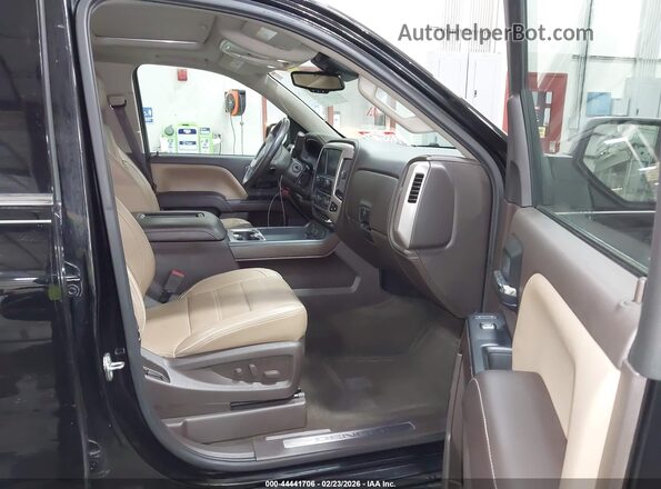 3GTU2PEC1HG164761 2017 GMC SIERRA Черный Вид салона спереди