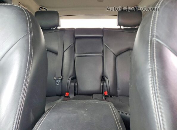 3GYFNBE37GS557060 2016 CADILLAC SRX Silver Rear seats view