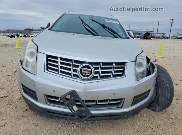 3GYFNBE37GS557060 2016 CADILLAC SRX Silver Front view