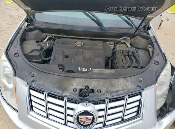 3GYFNBE37GS557060 2016 CADILLAC SRX Silver Engine compartment view